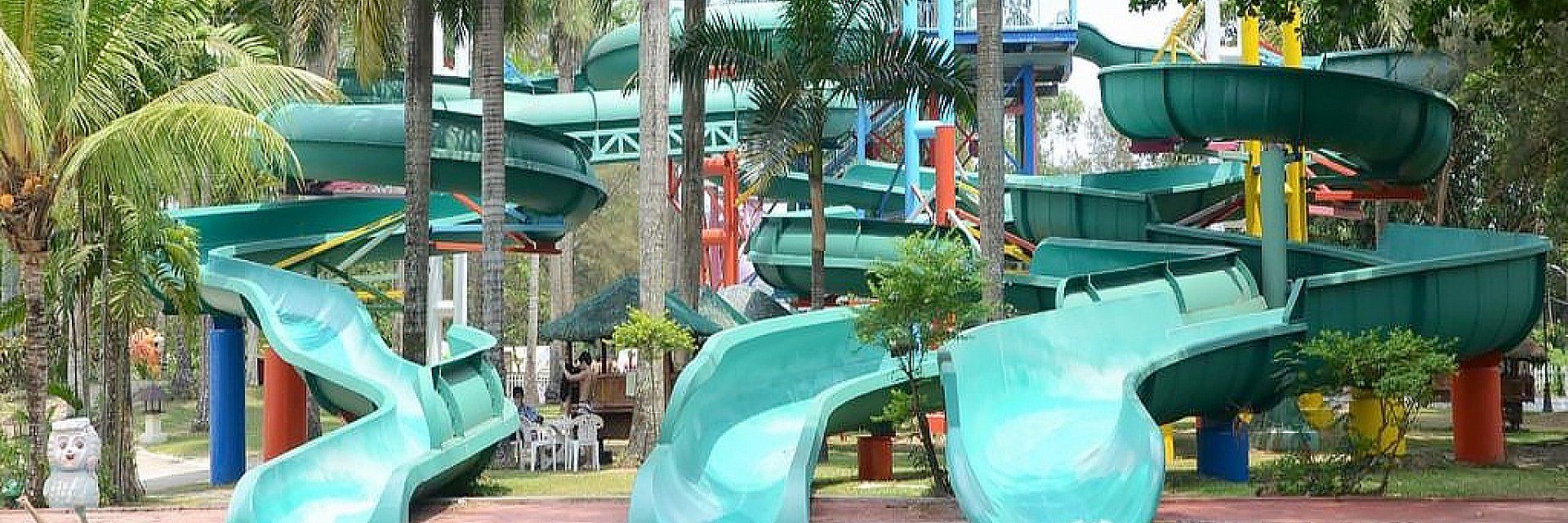 top 5 water park metro manila